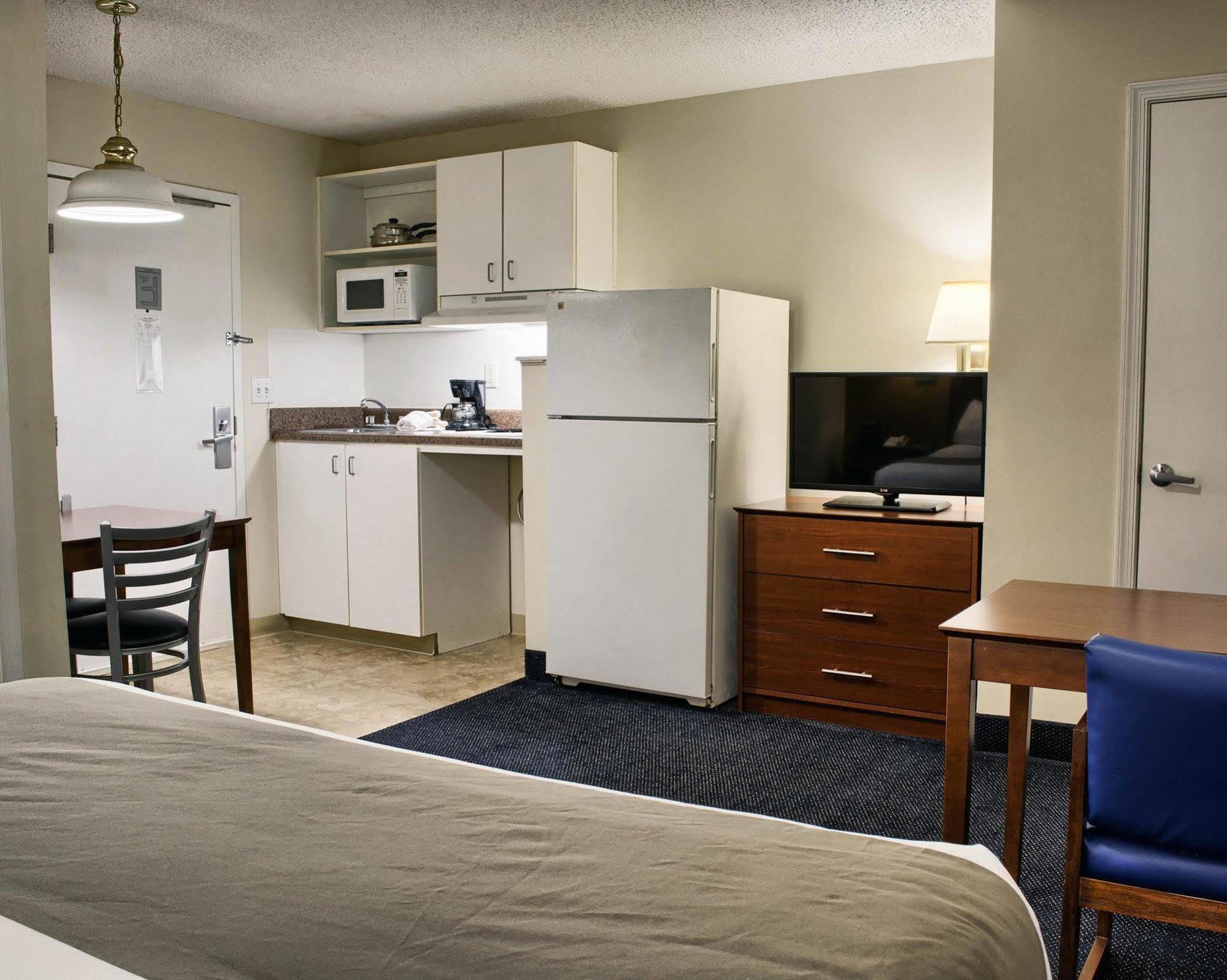 Motel 6-Richmond, Va - I-64 West Henrico Εξωτερικό φωτογραφία